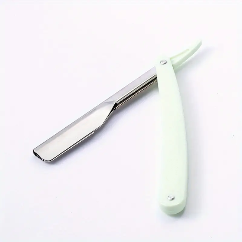 Creamy Green Straight Razor